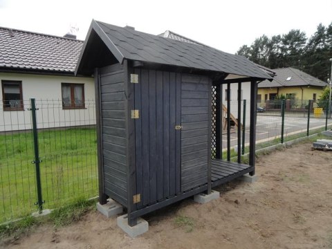 Drewutnia + schowek na narzędzia Drewutnia + schowek na narzędzia