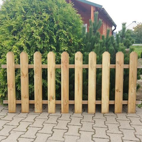 Płot drewniany sztachetowy Płot drewniany sztachetowy