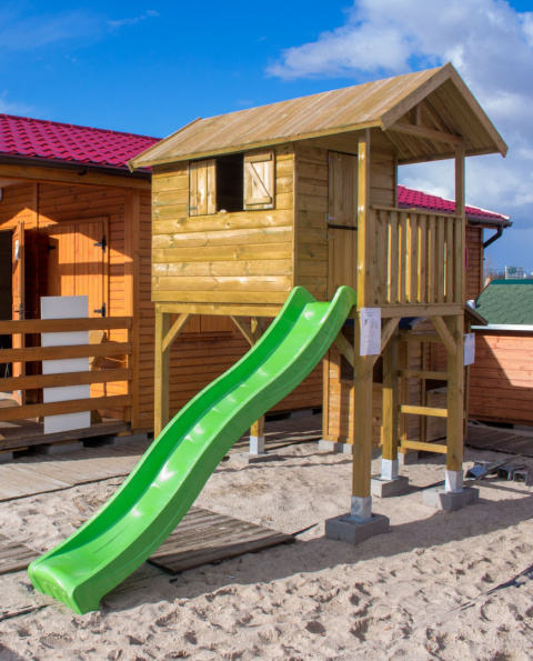 Domek zabaw | Maks ze zjeżdżalnią Domek zabaw | Maks ze zjeżdżalnią
