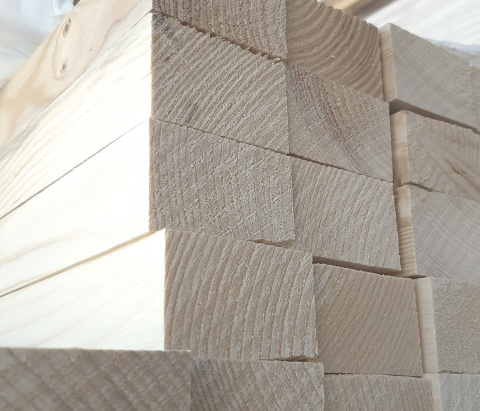Łata | Strugana sucha 40 x 60 x 4000 mm Łata | Strugana sucha 40 x 60 x 4000 mm