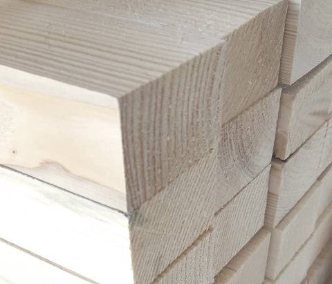 Łata | Strugana sucha 40 x 60 x 4000 mm Łata | Strugana sucha 40 x 60 x 4000 mm