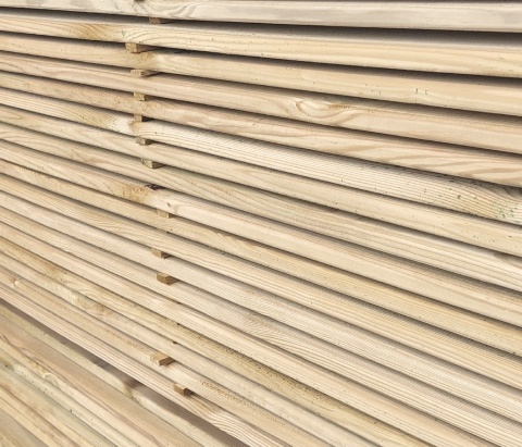 Deska konstrukcyjna | sosna 16 x 140 x 4000 mm