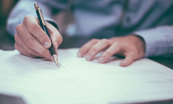 Budowa tarasu - pozwolenie czy zgłoszenie?